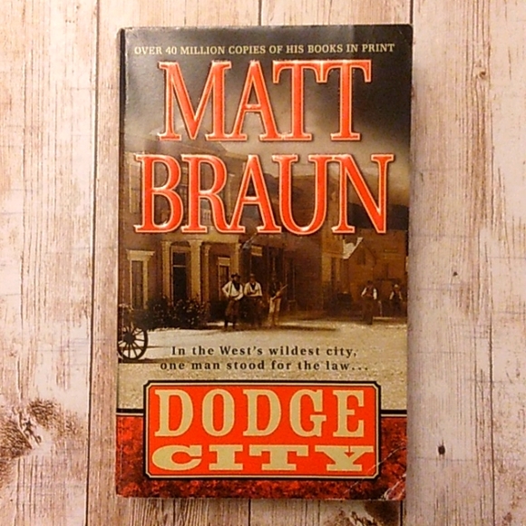 4 Paperback book lot:  Westerns by William W. Johnstone & Matt Braun (J2) - Picture 6 of 6